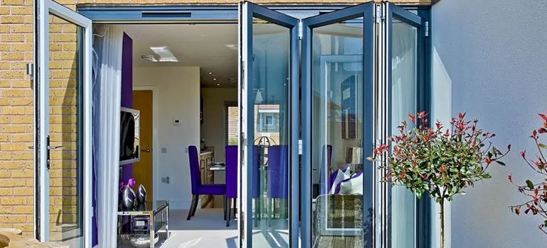 Commercial Door Glass Repair in Pittsburg, CA